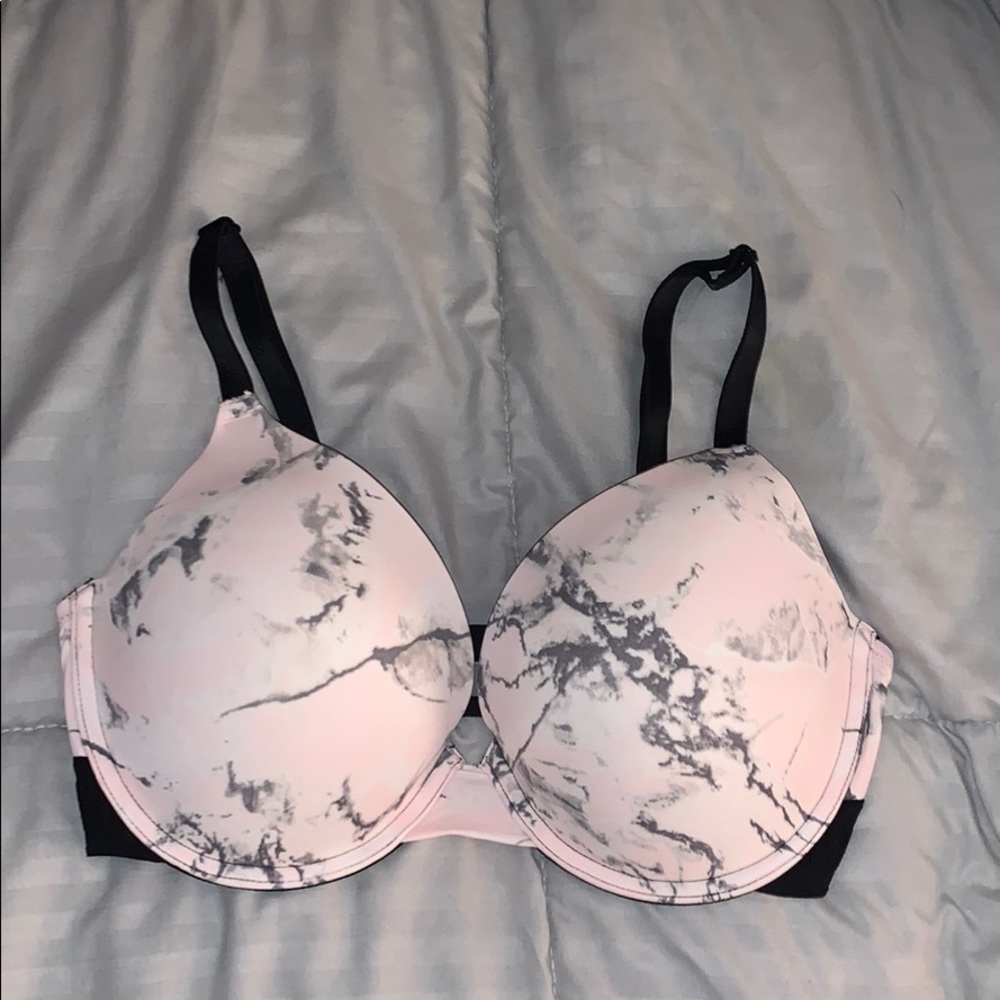 Push up “wear everywhere” bra